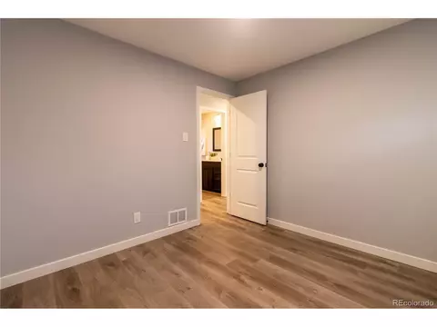 5830 E 35th Ave, Denver, CO 80207 photo 14