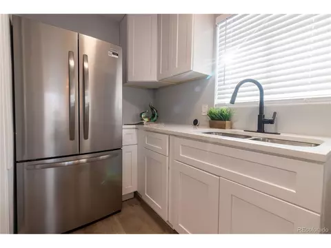 5830 E 35th Ave, Denver, CO 80207 photo 10