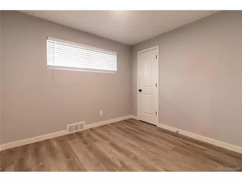 5830 E 35th Ave, Denver, CO 80207 photo 16