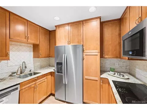Kitchen - 7859 E 28th Pl, Denver, CO 80238 photo 4 of 4
