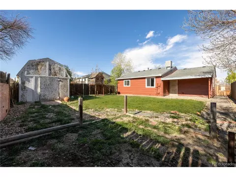 213 Madison Dr, Bennett, CO 80102 photo 34