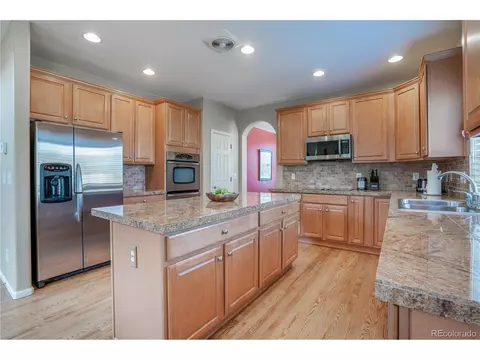 24765 E Crestline Pl, Aurora, CO 80016 photo 9