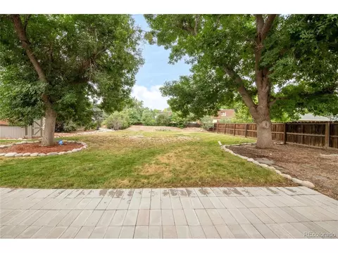 Exterior - 3955 S Uinta St, Denver, CO 80237 photo 3 of 4