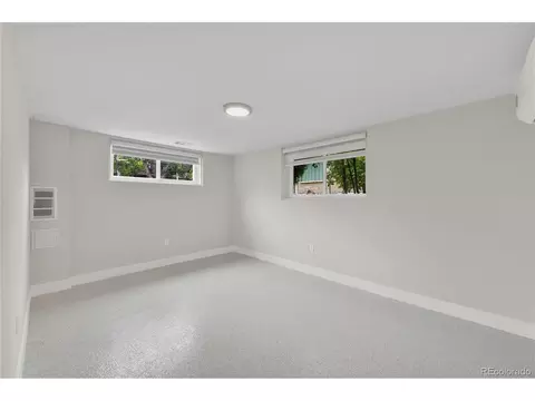Bedroom - 3955 S Uinta St, Denver, CO 80237 photo 9 of 11