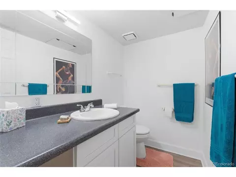 Bath - 16453 E Prentice Ave, Centennial, CO 80015 photo 7 of 7