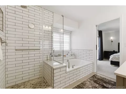 Bath - 16453 E Prentice Ave, Centennial, CO 80015 photo 3 of 7
