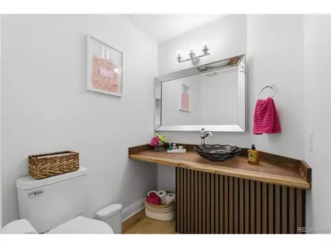 Bath - 16453 E Prentice Ave, Centennial, CO 80015 photo 1 of 7