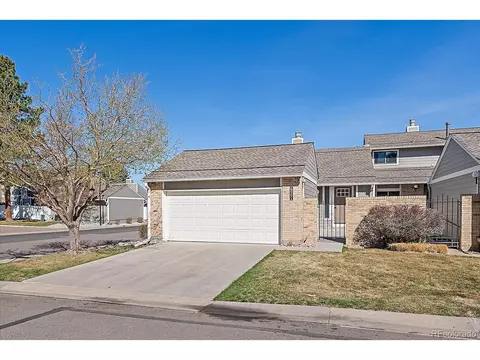 7220 S Vine Ct, Centennial, CO 80122