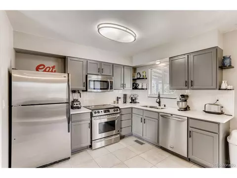 15374 E Nassau Dr, Aurora, CO 80013 photo 8