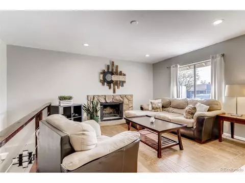 15374 E Nassau Dr, Aurora, CO 80013 photo 3