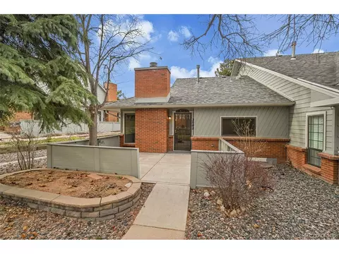 3082 E Long Cir, Centennial, CO 80122
