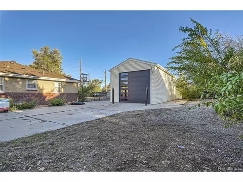 9040 Gyda Dr, Arvada, CO 80002 photo 24