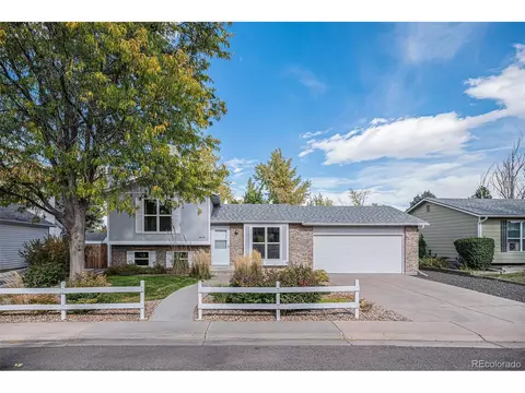 8879 W Friend Ave, Littleton, CO 80128
