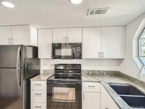 12593 E Pacific Cir #D, Aurora, CO 80014 photo 6