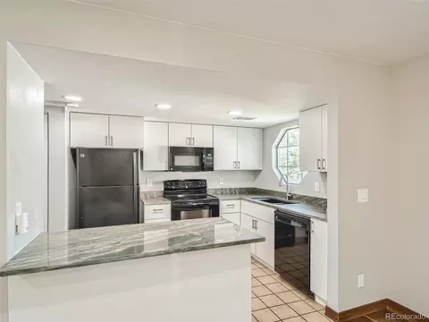 12593 E Pacific Cir #D, Aurora, CO 80014 photo 5