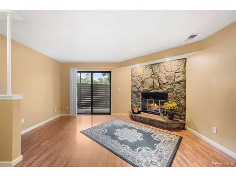 15594 E Arizona Ave #104, Aurora, CO 80017