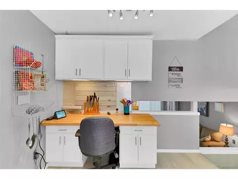 17467 E Brown Cir, Aurora, CO 80013 photo 17