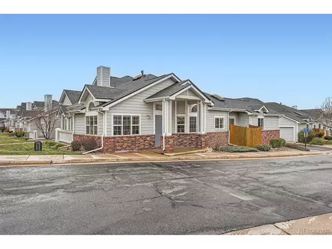 3044 S Walden Ct, Aurora, CO 80013