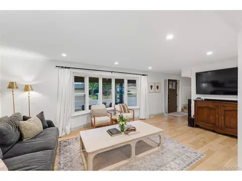 Living - 4179 E Peakview Cir, Centennial, CO 80121 photo 2 of 4