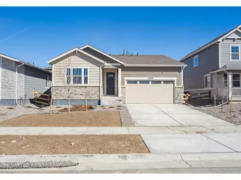 24739 E 39th Ave, Aurora, CO 80019