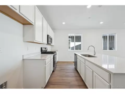 24739 E 39th Ave, Aurora, CO 80019 photo 5