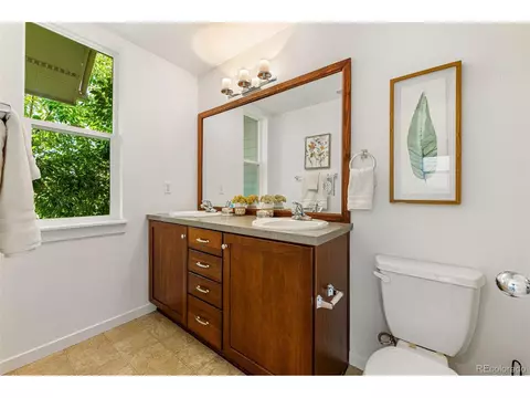 10241 E 26th Ave, Denver, CO 80238 photo 21