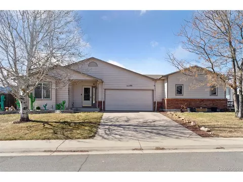 1621 Argonne St, Aurora, CO 80011