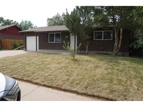 5527 Chandler Ct, Denver, CO 80239