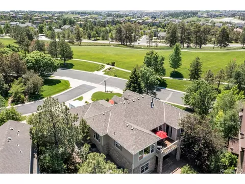 24733 E Park Crescent Dr, Aurora, CO 80016 photo 4