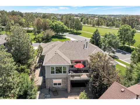 24733 E Park Crescent Dr, Aurora, CO 80016 photo 3