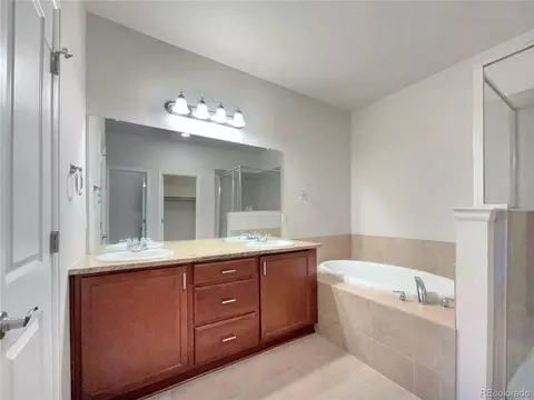 9040 E Phillips Ln, Centennial, CO 80112 photo 15