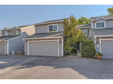 2942 S Scranton St, Aurora, CO 80014