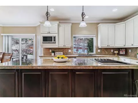 24237 E Glasgow Cir, Aurora, CO 80016 photo 11