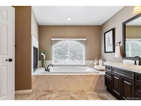 24237 E Glasgow Cir, Aurora, CO 80016 photo 23