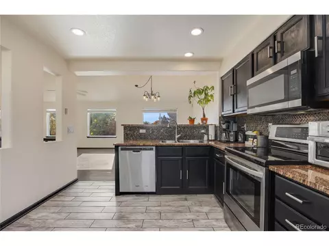 18256 E Warren Ave, Aurora, CO 80013 photo 11