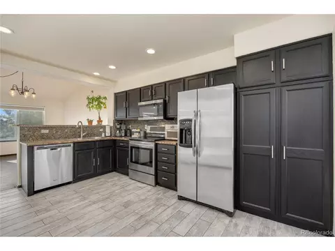 18256 E Warren Ave, Aurora, CO 80013 photo 9