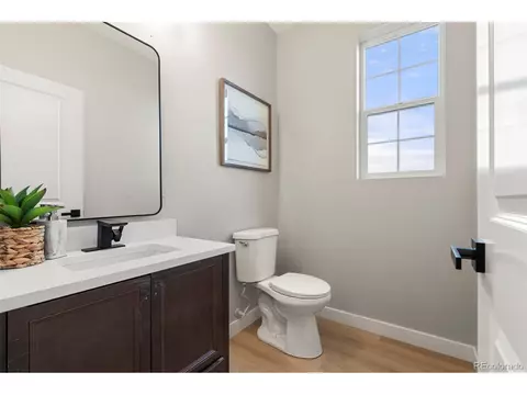 Bath - 23293 E Jamison Dr, Aurora, CO 80016 photo 1 of 3