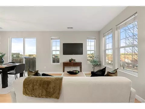Living - 23293 E Jamison Dr, Aurora, CO 80016 photo 2 of 3