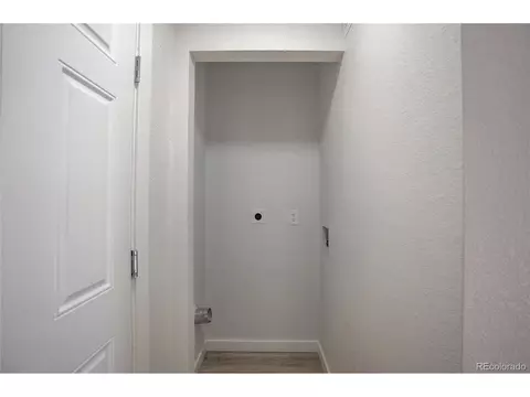 11642 E 7th Ave, Aurora, CO 80010 photo 9