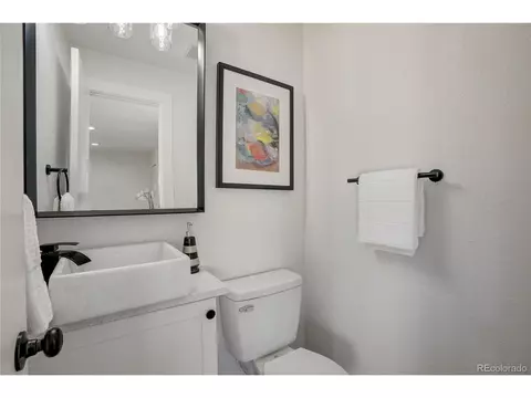 11642 E 7th Ave, Aurora, CO 80010 photo 10