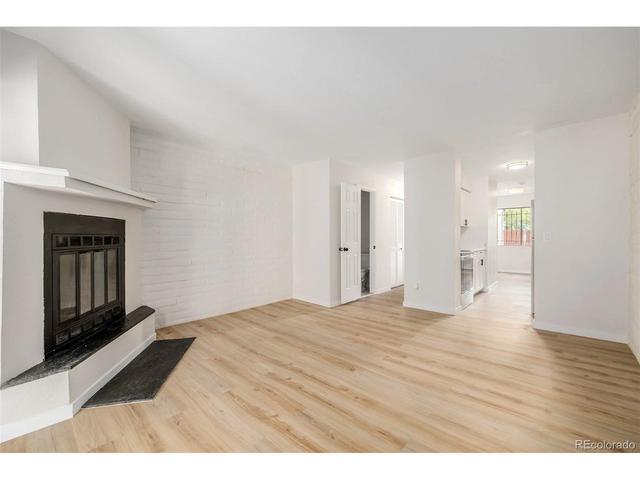1060 S Parker Rd #28, Denver, CO 80231
