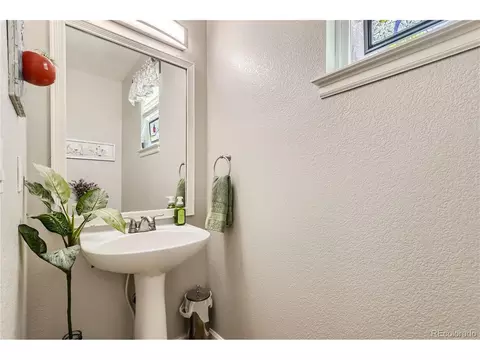 9621 E 26th Ave, Denver, CO 80238 photo 15