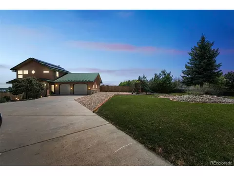 8610 Yank Ct, Arvada, CO 80005