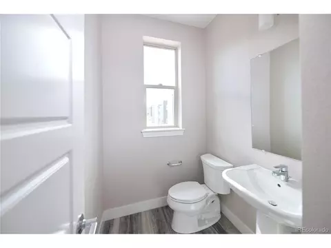 8722 E 47th Ave, Denver, CO 80238 photo 4