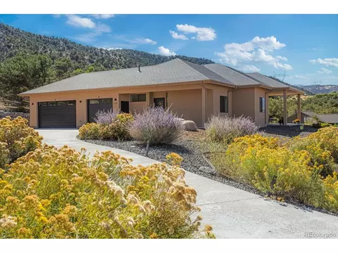 1129 Caliente Ln, Poncha Springs, CO 81242
