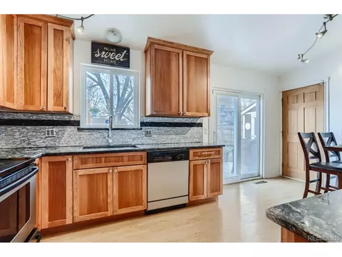 17520 E Grand Dr, Aurora, CO 80015 photo 5
