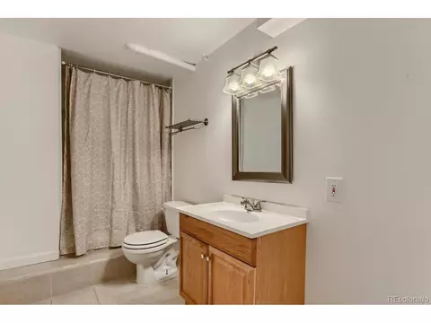 17520 E Grand Dr, Aurora, CO 80015 photo 22
