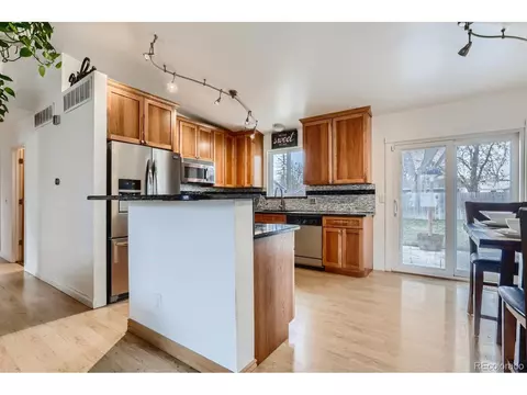 17520 E Grand Dr, Aurora, CO 80015 photo 6