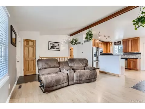 17520 E Grand Dr, Aurora, CO 80015 photo 8