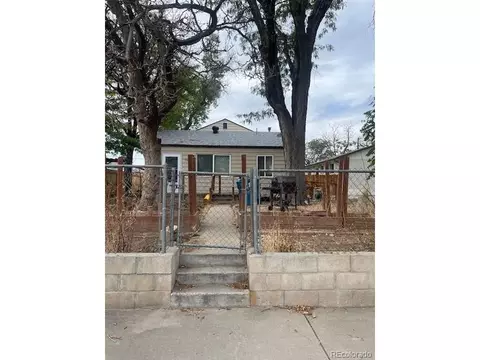 5589 Krameria St, Commerce City, CO 80022